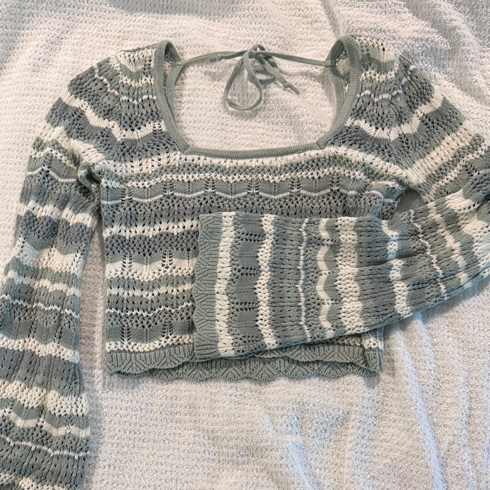 Hollister Blue and White Knit Top